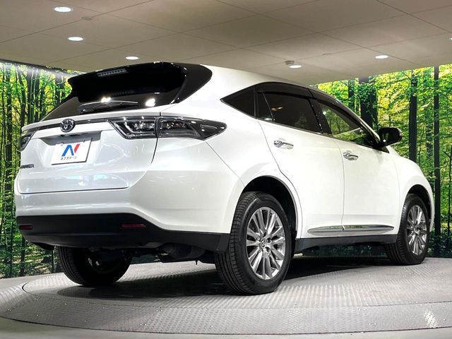 TOYOTA HARRIER 2WD 2015