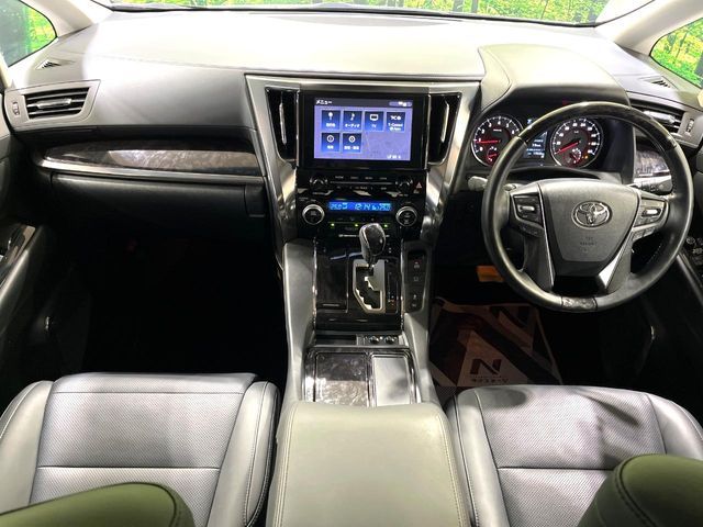 TOYOTA ALPHARD 2022