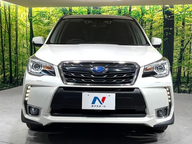 SUBARU FORESTER 2017