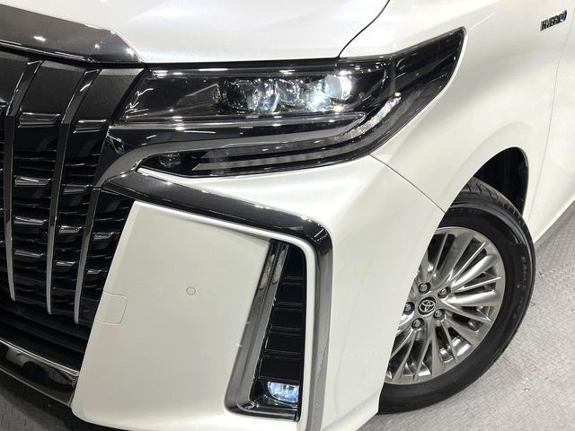 TOYOTA ALPHARD hybrid 4WD 2019