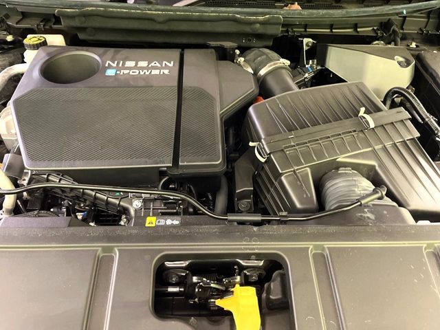 NISSAN X-TRAIL HYBRID 4WD 2024