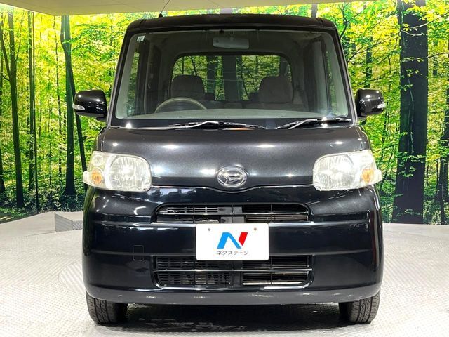 DAIHATSU TANTO 2011