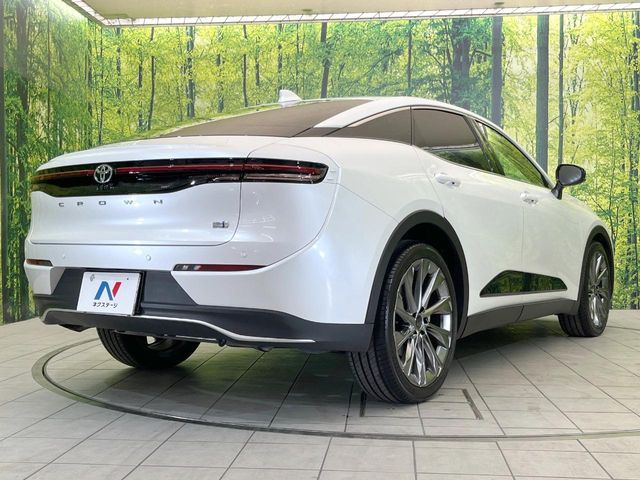 TOYOTA CROWN CROSSOVER 2023