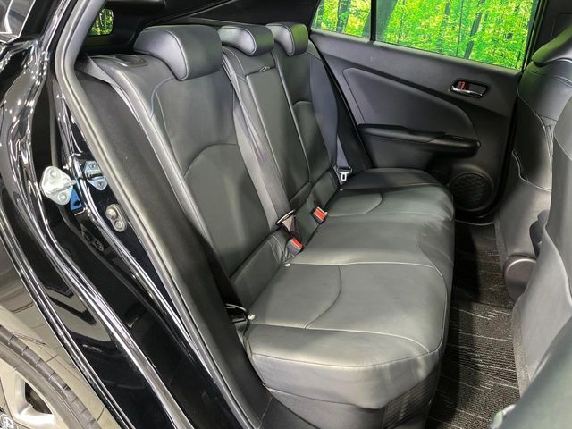 TOYOTA PRIUS 4WD 2021