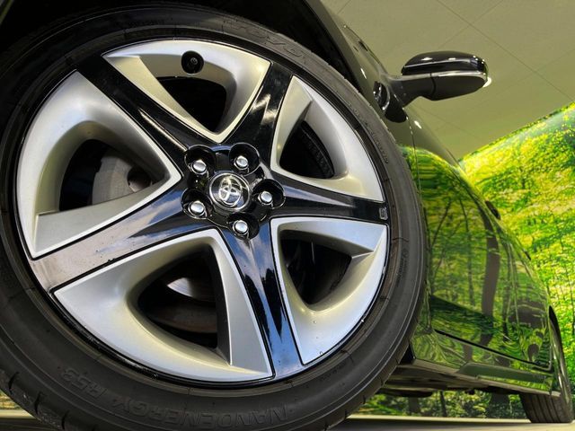 TOYOTA PRIUS 4WD 2021