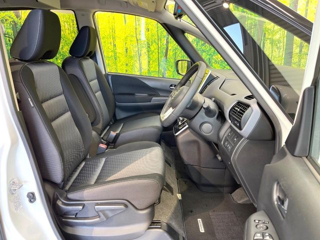 NISSAN SERENA  WG 2020