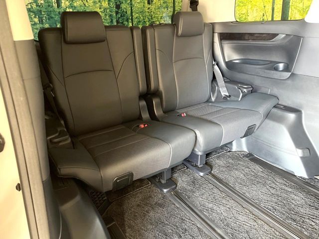 TOYOTA VELLFIRE  HYBRID 4WD 2019