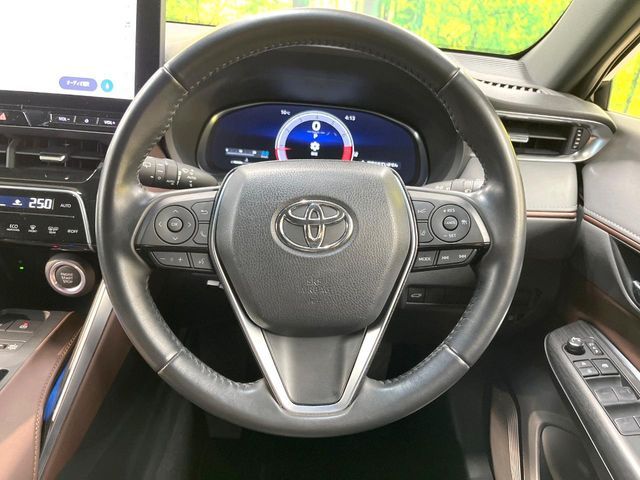 TOYOTA HARRIER 2WD 2023
