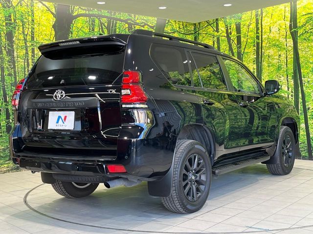 TOYOTA LANDCRUISER PRADO 2023