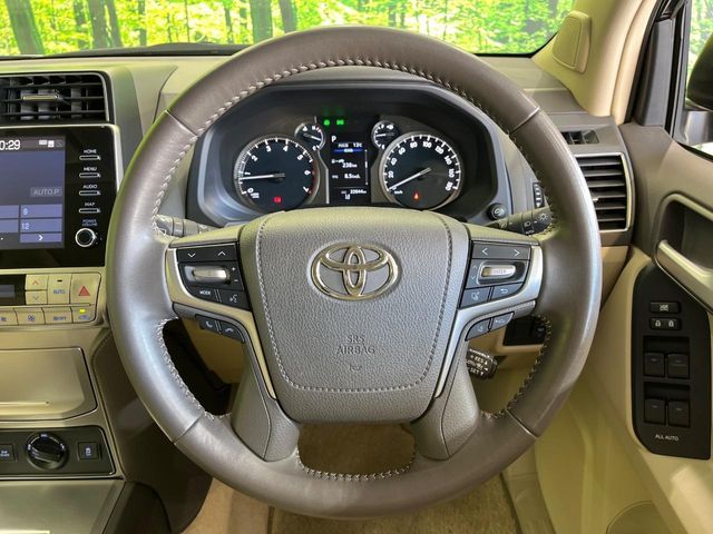 TOYOTA LANDCRUISER PRADO 2023