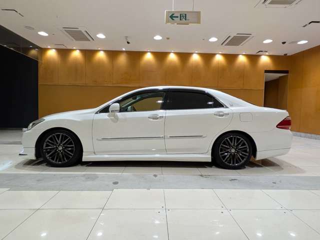 TOYOTA CROWN sedan 2012