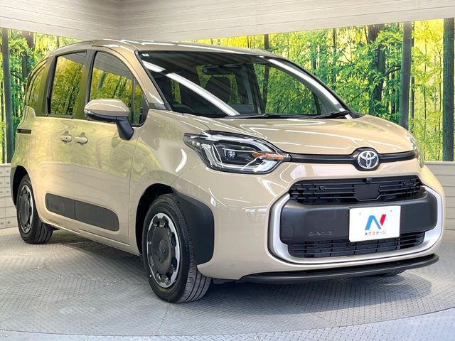 TOYOTA SIENTA HYBRID 2025
