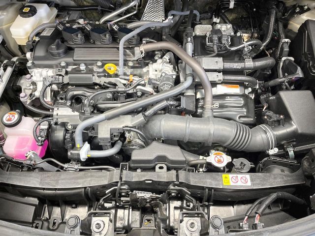 TOYOTA SIENTA HYBRID 2025