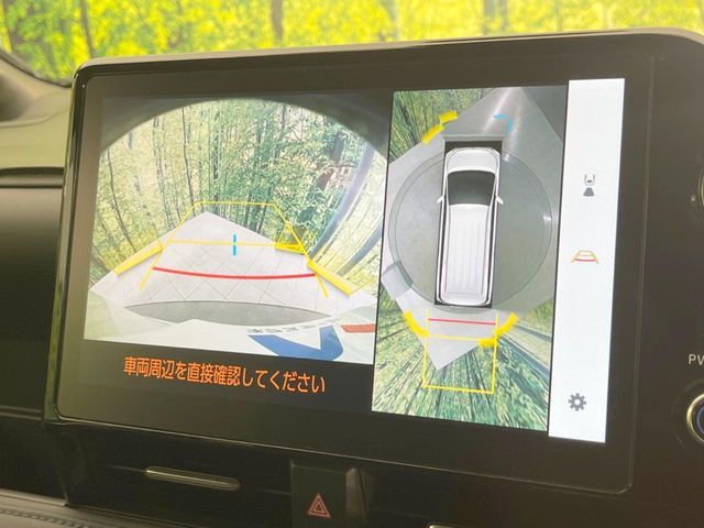 TOYOTA VOXY HYBRID 2023