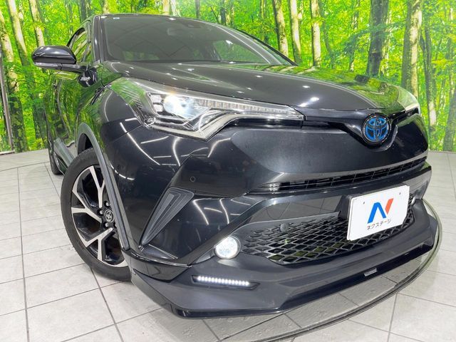 TOYOTA C-HR 2017