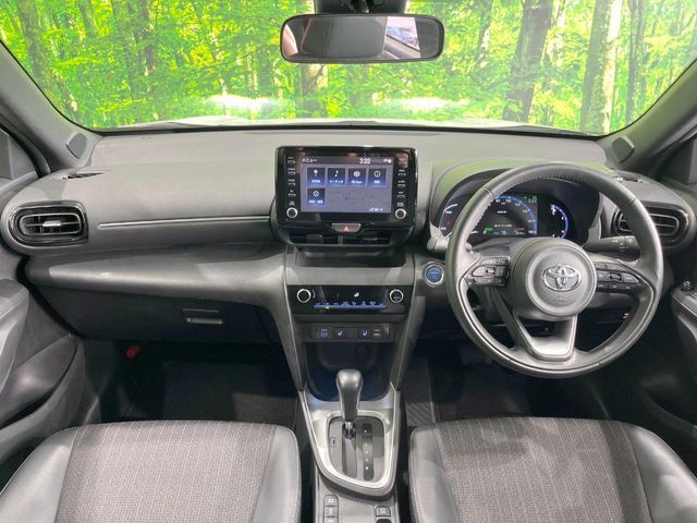 TOYOTA YARIS CROSS HYBRID 2023