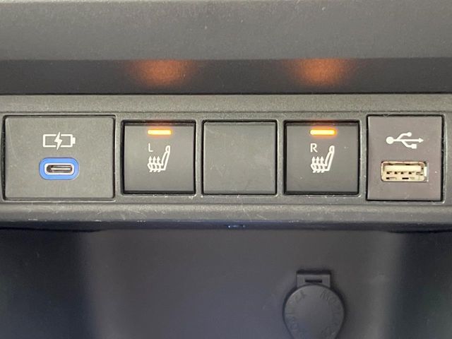 TOYOTA YARIS CROSS HYBRID 2023