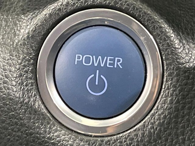 TOYOTA YARIS CROSS HYBRID 2023