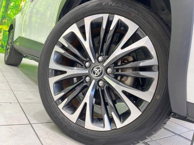 TOYOTA YARIS CROSS HYBRID 2023