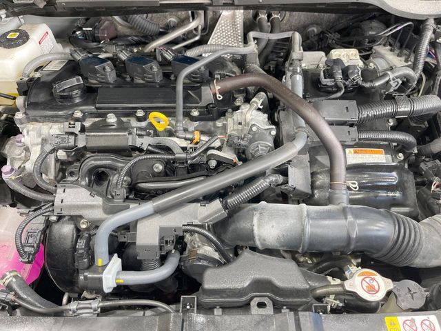 TOYOTA YARIS CROSS HYBRID 2023