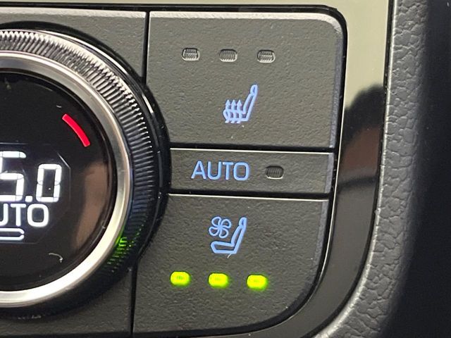 TOYOTA CROWN sedan hybrid 2021