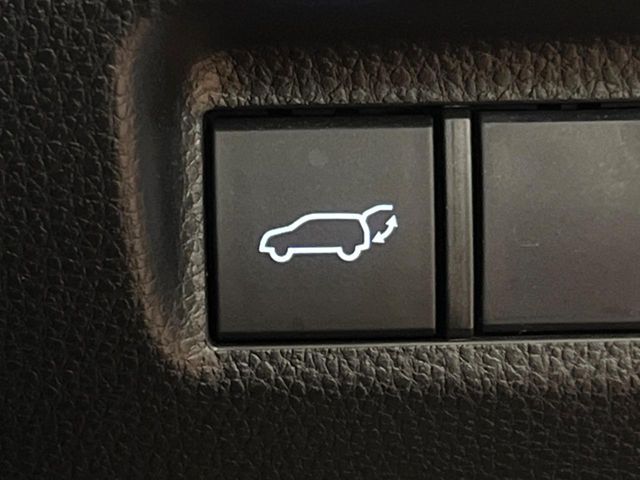 TOYOTA RAV4 4WD 2021