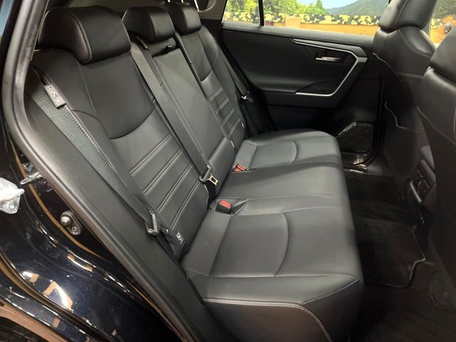 TOYOTA RAV4 4WD 2021