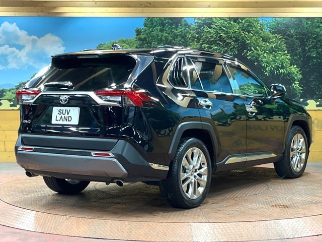 TOYOTA RAV4 4WD 2021