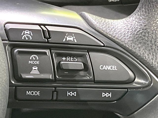 TOYOTA YARIS CROSS 2025