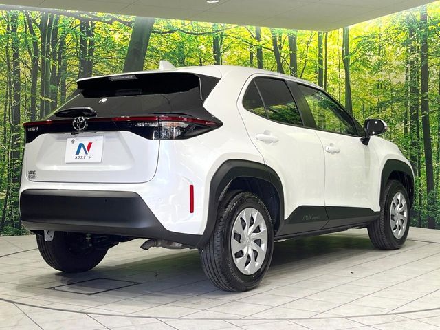 TOYOTA YARIS CROSS 2025