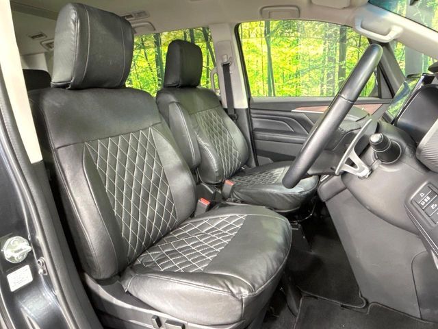 MITSUBISHI DELICA D:5 4WD 2023