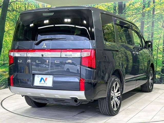 MITSUBISHI DELICA D:5 4WD 2023
