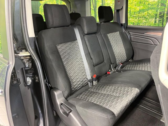 MITSUBISHI DELICA D:5 4WD 2023