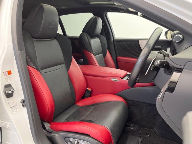 TOYOTA LEXUS LS500 2021