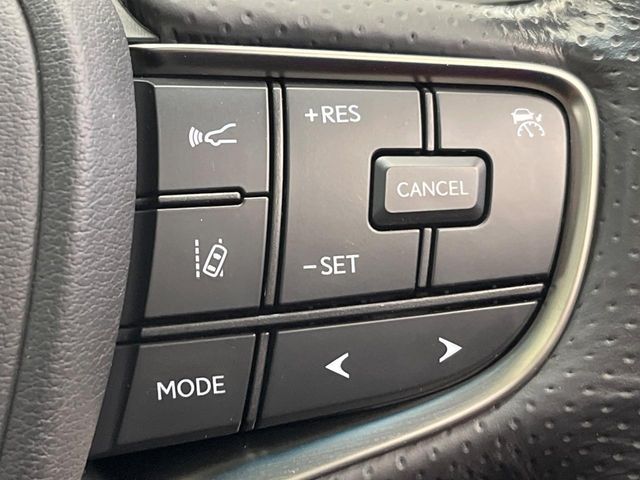 TOYOTA LEXUS LS500 2021