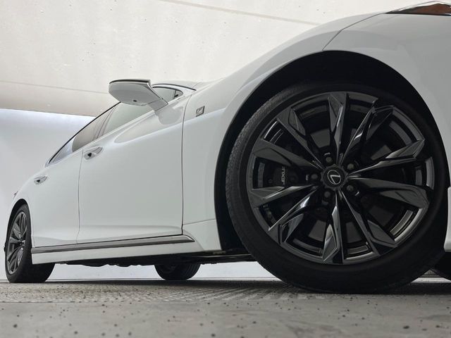 TOYOTA LEXUS LS500 2021