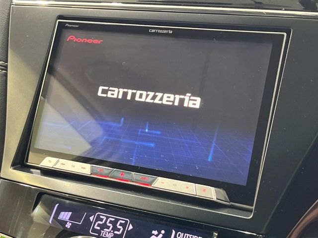 TOYOTA PRIUS Alpha 2017