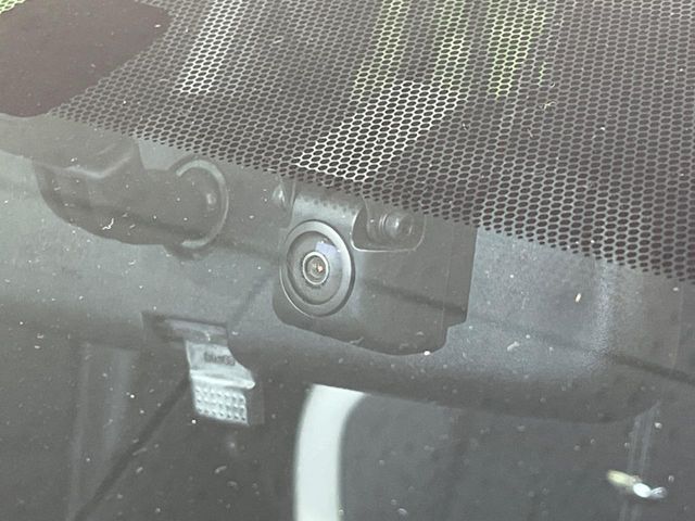 TOYOTA PRIUS Alpha 2017