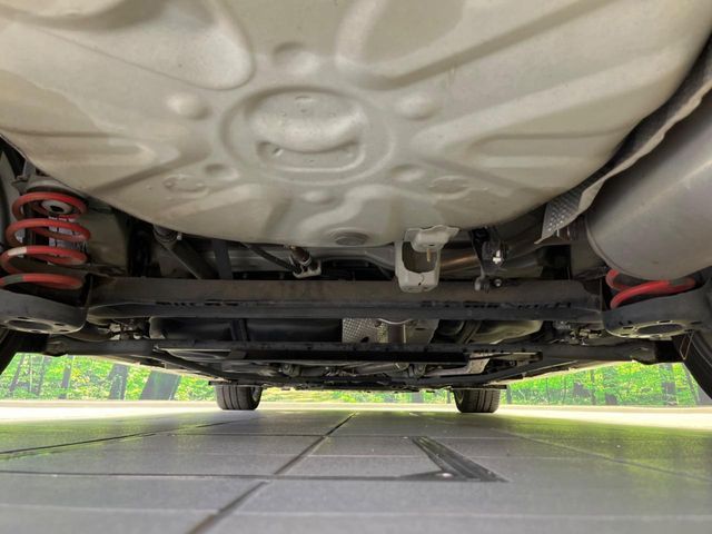 TOYOTA PRIUS Alpha 2017