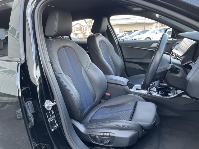 BMW BMW 1series 2021