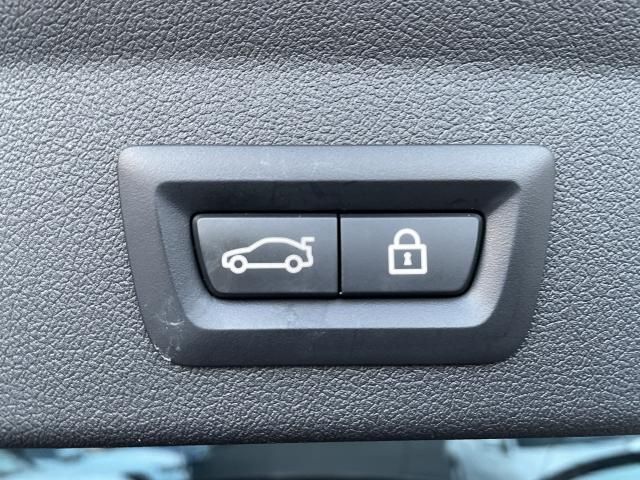 BMW BMW 1series 2021