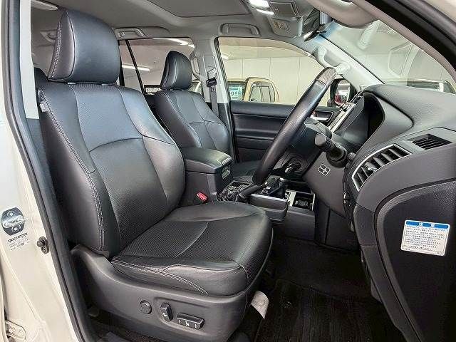 TOYOTA LANDCRUISER PRADO 2018