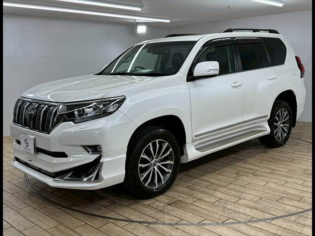 TOYOTA LANDCRUISER PRADO 2018