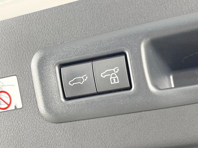 TOYOTA LEXUS LBX 2024