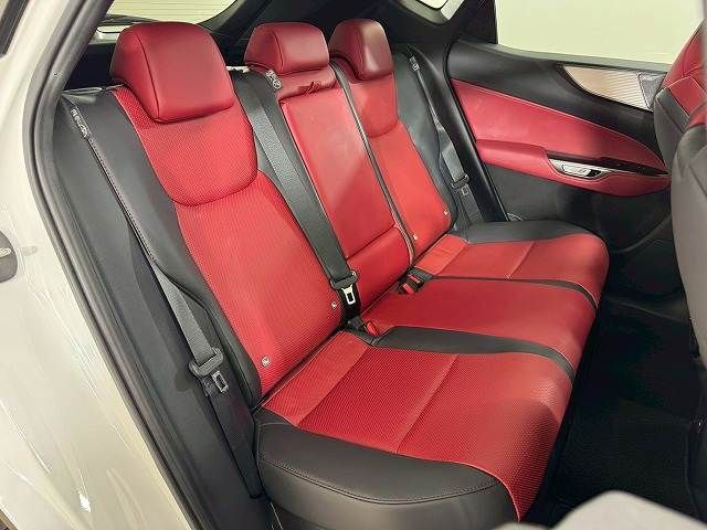 TOYOTA LEXUS NX350h 2023