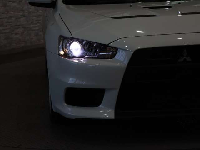 MITSUBISHI LANCER  4WD 2011