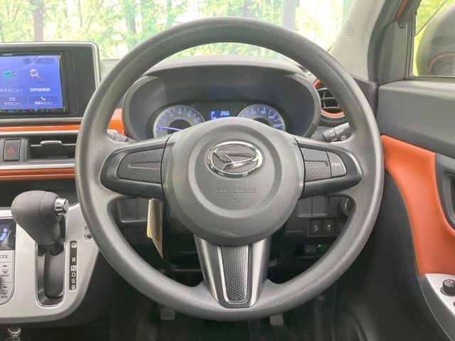 DAIHATSU CAST ACTIVA 2015