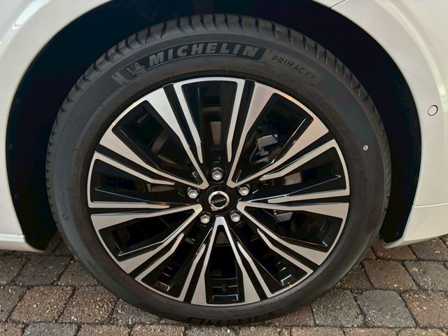 VOLVO VOLVO V60 2025