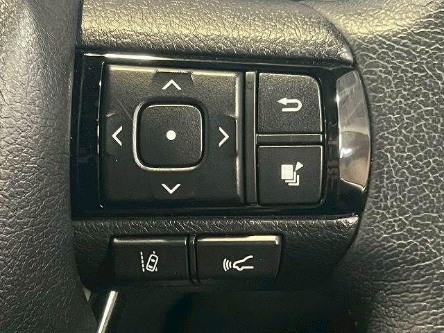 TOYOTA HILUX 4WD 2019