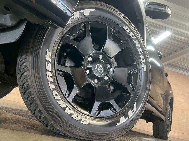 TOYOTA HILUX 4WD 2019